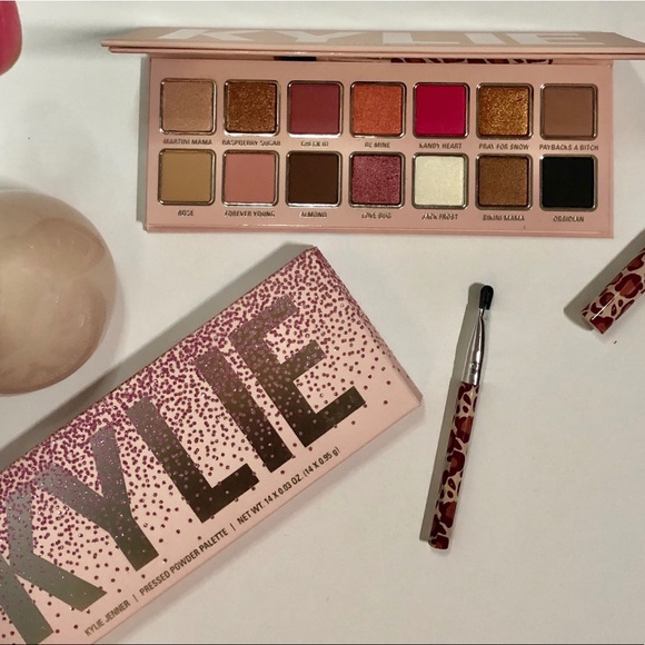Kylie Cosmetics Other - Kylie Holiday Eyeshadow  Palette Limited Edition